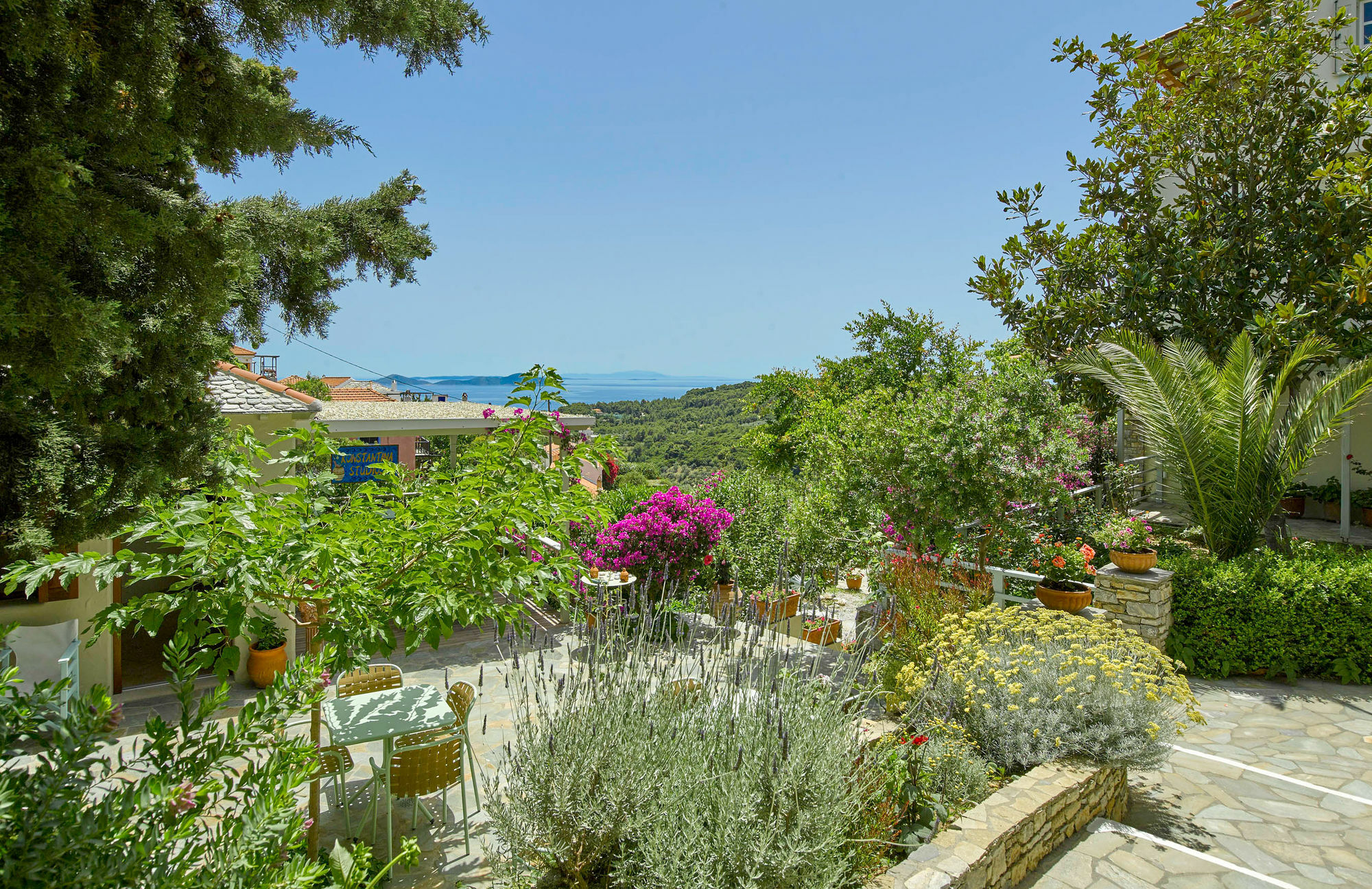 Konstantina Studios Alonnisos Town Exterior photo